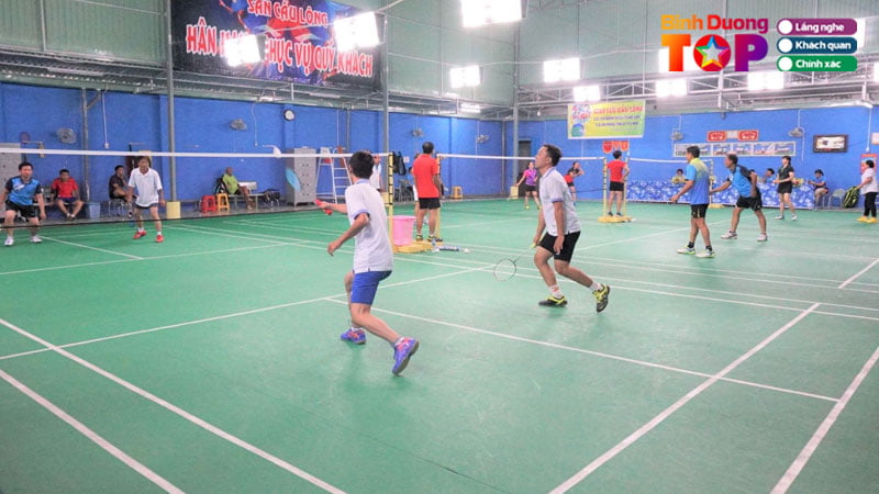 top-6-san-danh-cau-long-binh-duong-dat-chuan-binhduongtoplist