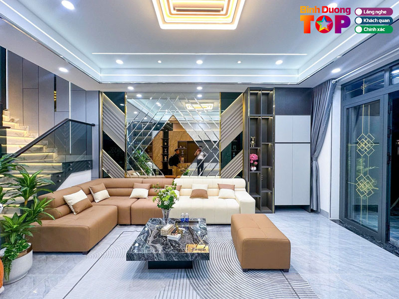 Phan-hoang-gia-binhduongtoplist