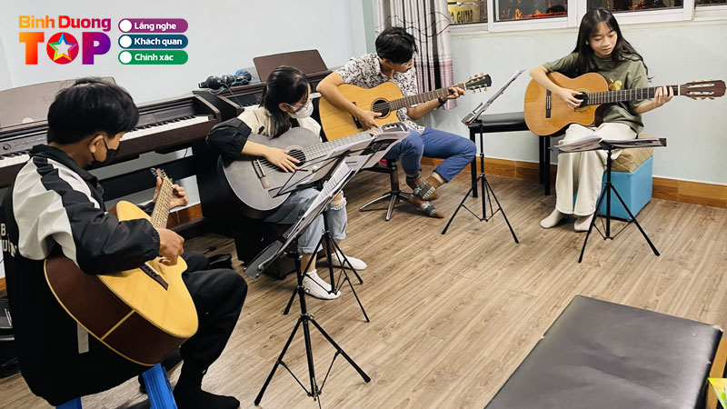10-dia-chi-hoc-guitar-o-binh-duong-chuyen-nghiep-day-tan-tam-binhduongtoplist