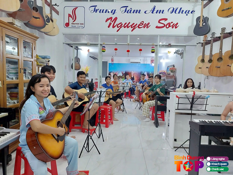Trung-tam-am-nhac-nguyen-son-2-binhduongtoplist