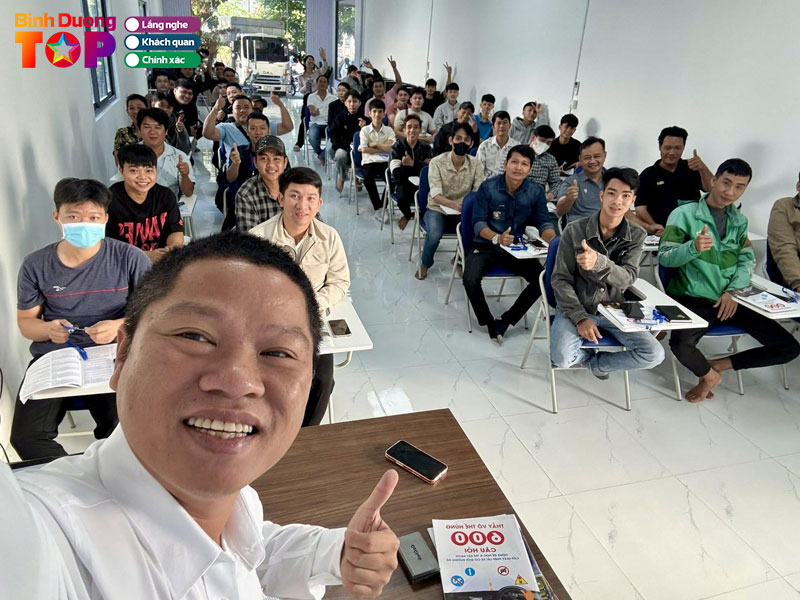 Dao-tao-lai-xe-binh-duong-thay-hung-binhduongtoplist