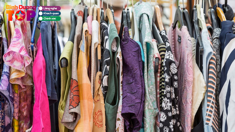 Top-4-dia-chi-ban-quan-ao-cu-thanh-ly-tai-binh-duong-dep-gia-re-binhduongtoplist