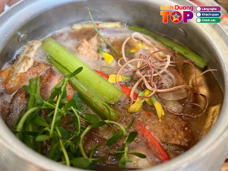 Lau-quan-mam-ne-binhduongtoplist