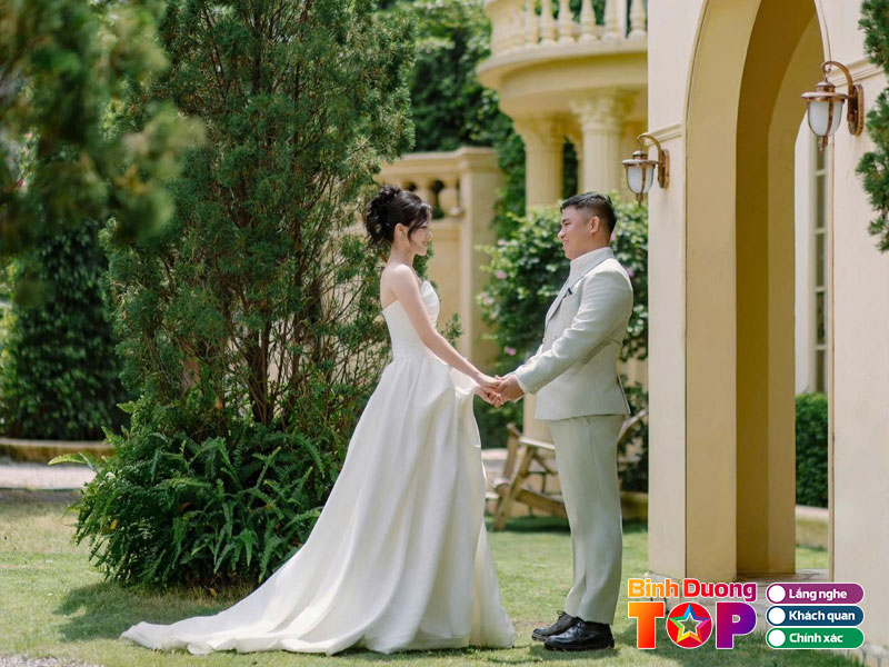 Louis-bridal-luxury-binhduongtoplist