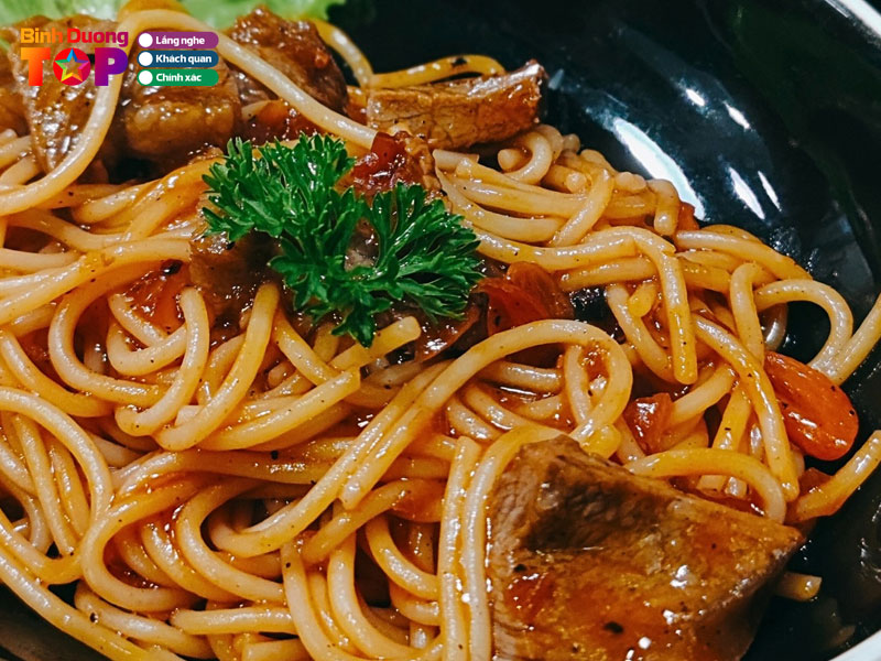 Piichi-steak-binhduongtoplist