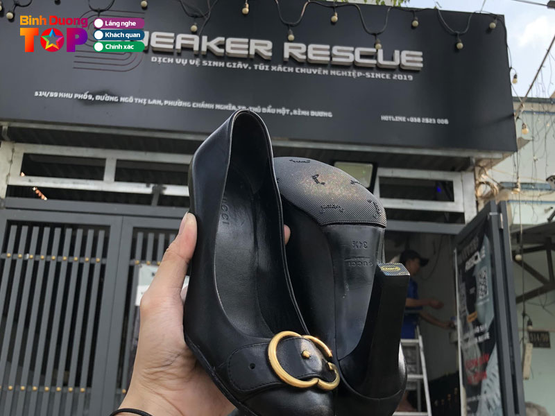 Sneaker-rescue-binhduongtoplist