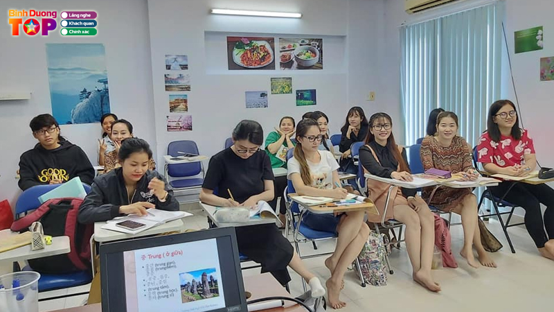 Top-5-trung-tam-day-tieng-han-o-binh-duong-co-giao-vien-gioi
