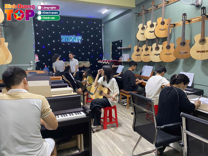 Trung-tam-steinway-binhduongtoplist