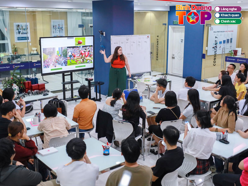 Wall-street-english-binhduongtoplist