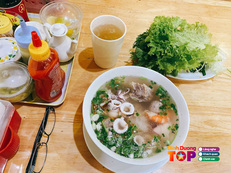 Hu-tieu-muc-3b-binhduongtoplist