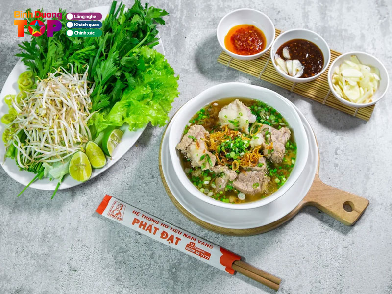 Hu-tieu-nam-vang-phat-dat-9-binhduongtoplist