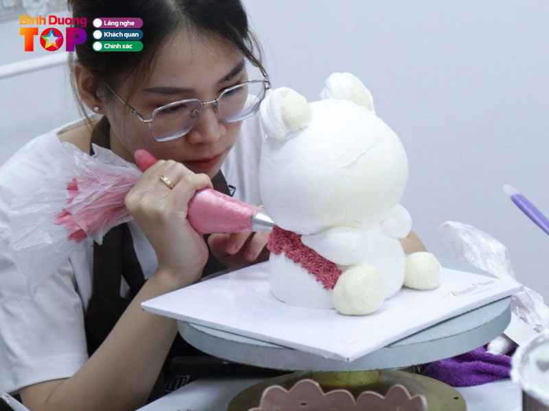 Nguyen-anna-bakery-binhduongtoplist