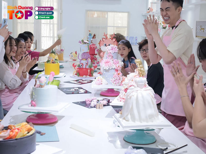 Sunny-cake-class-binhduongtoplist