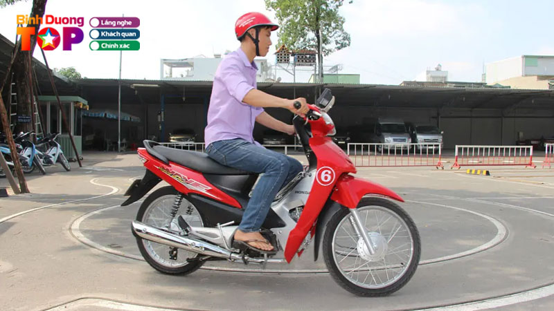 Top-10-trung-tam-hoc-bang-lai-xe-may-tai-binh-duong-uy-tin-binhduongtoplist