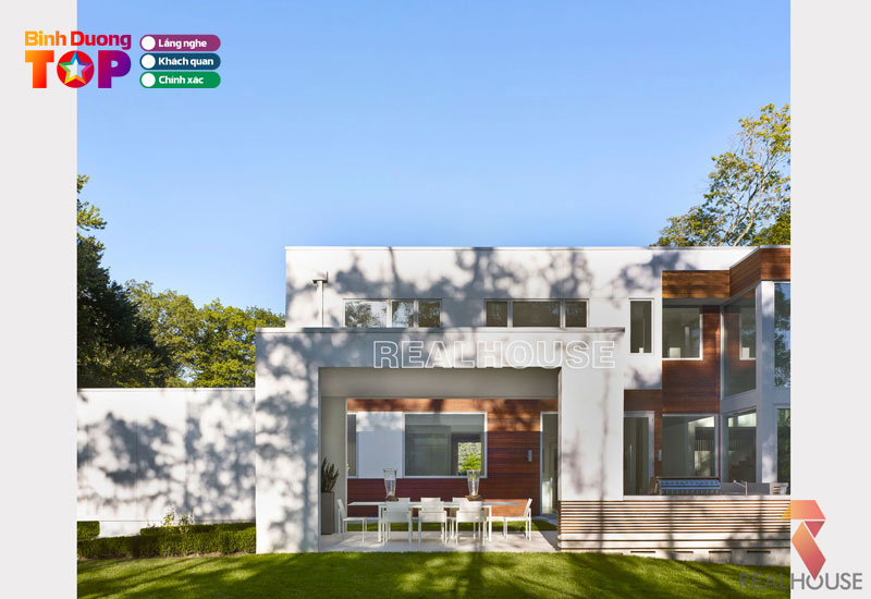 Doi-ngu-chuyen-mon-cao-va-quy-trinh-lam-viec-bai-ban-binhduongtoplist