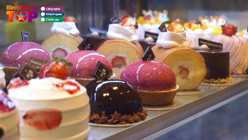 13-tiem-banh-kem-o-binh-duong-ngon-co-nhieu-mau-banh-dep-binhduongtoplist