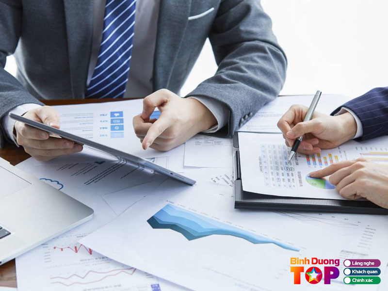 Cong-ty-tnhh-tri-thuc-viet-binhduongtoplist