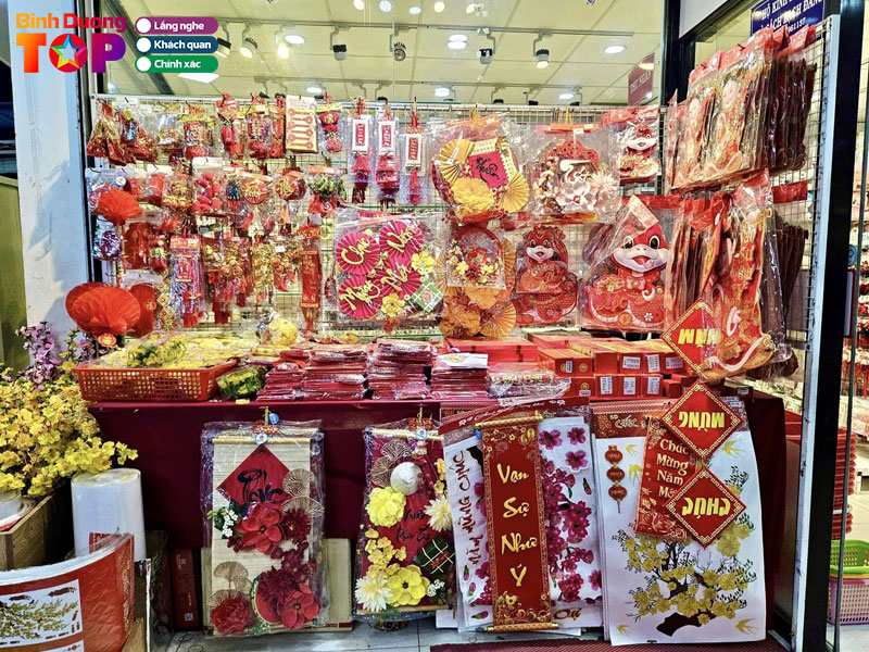 Nha-sach-bach-dang-di-an-binhduongtoplist