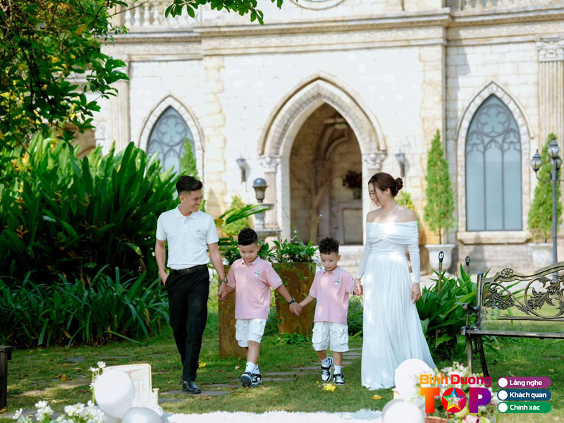 Phim-truong-the-windmill-binhduongtoplist