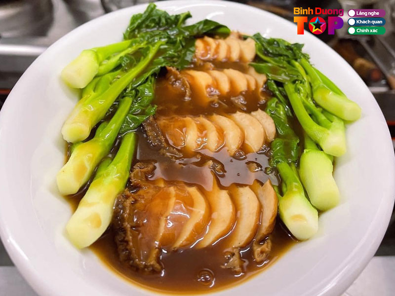 Quan-an-gia-dinh-sala-1-binhduongtoplist