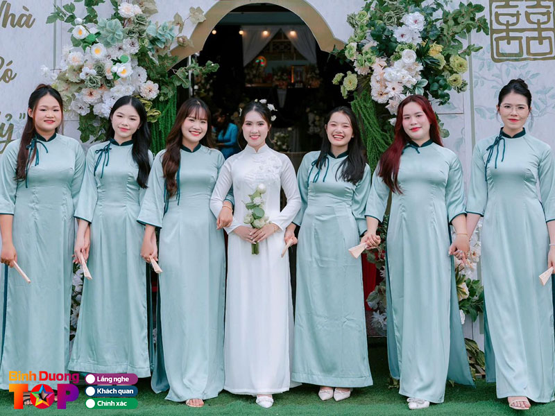 Ao-dai-binh-duong-2-binhduongtoplist