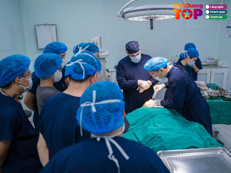 Benh-vien-tham-my-emcas-binhduongtoplist