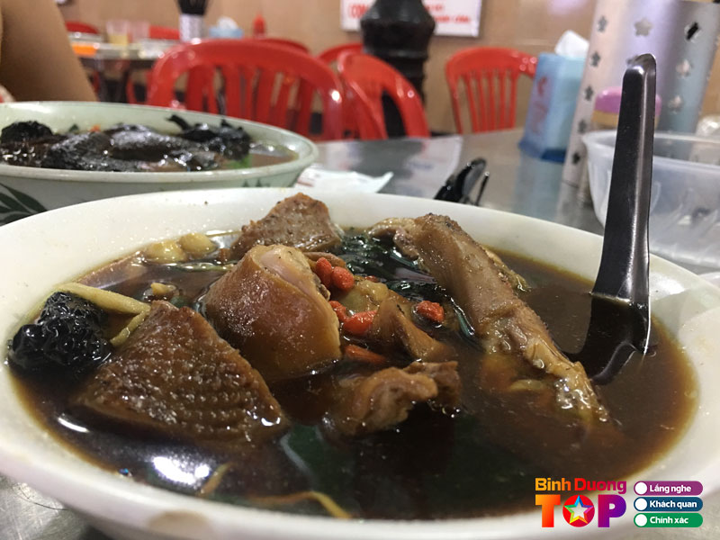 Quan-ga-ac-lai-thieu-1-binhduongtoplist