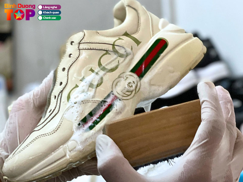 Tiem-giat-say-ngoc-anh-1-binhduongtoplist