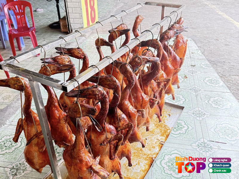 Vit-quay-bac-kinh-canh-den-1-binhduongtoplist