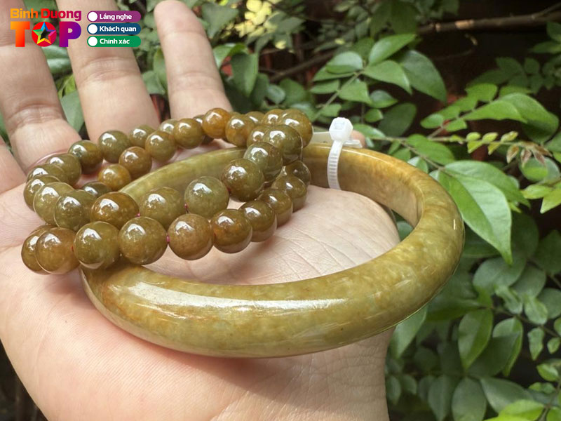 Vong-tay-phong-thuy-moon-1-binhduongtoplist