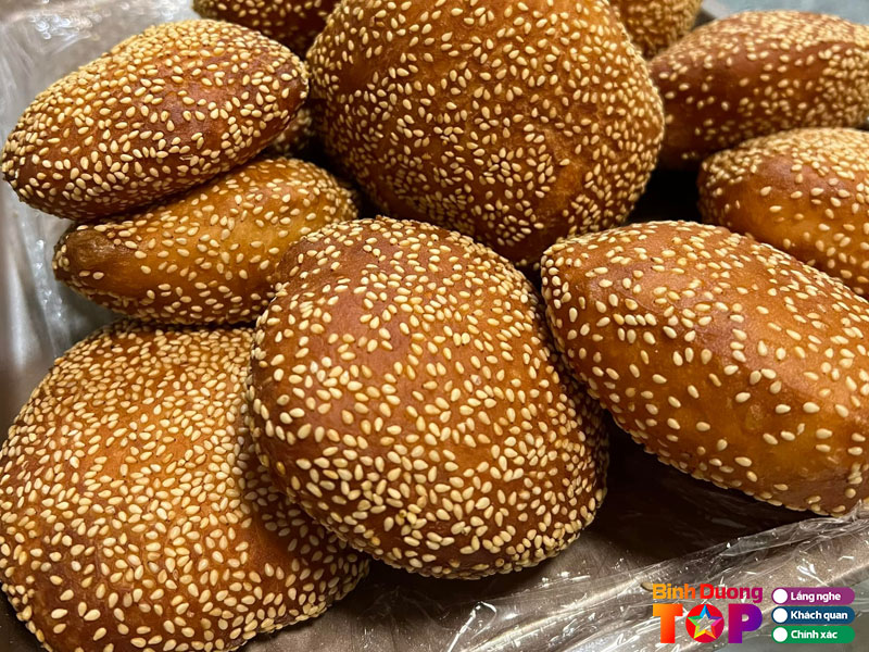 Banh-tieu-cho-thu-dau-mot-binhduongtoplist