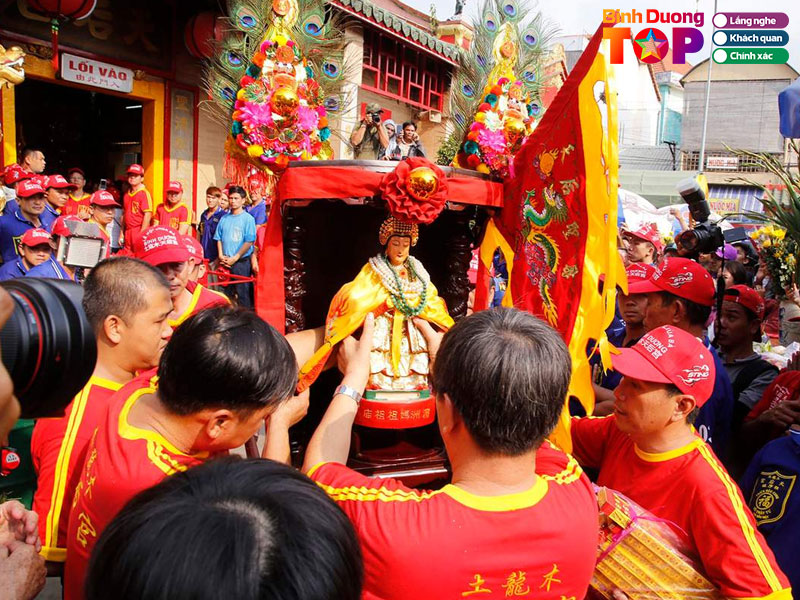 Le-hoi-chua-ba-thien-hau-binhduongtoplist