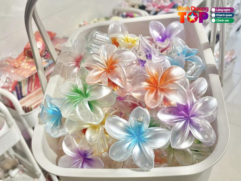 Sweetie-phu-kien-qua-tang-1-binhduongtoplist