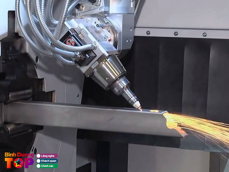 Xuong-gia-cong-co-khi-titana-binhduongtoplist