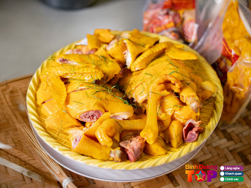 Ga-u-muoi-bac-2-voi-binhduongtoplist