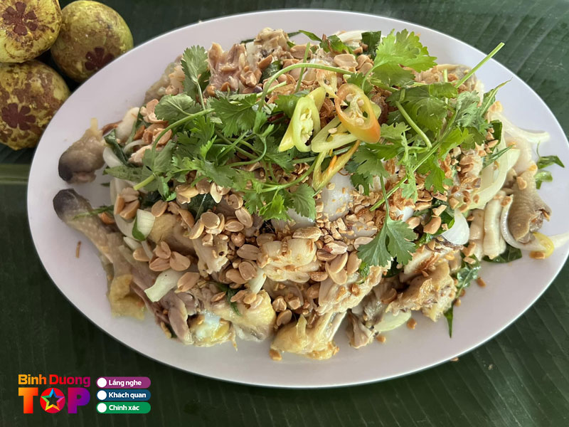 Quan-an-vuon-hong-van-binhduongtoplist