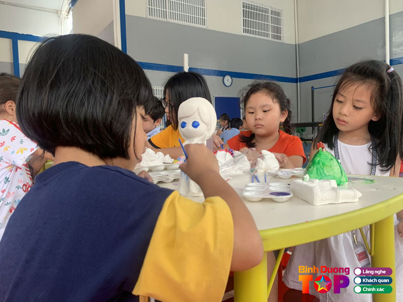 To-tuong-tranh-cat-xuka-binhduongtoplist