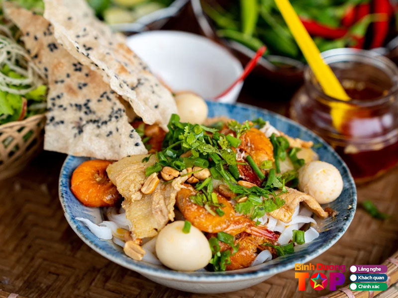 Ban-huu-quan-mi-quang-binhduongtoplist