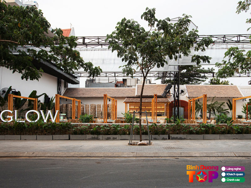 Glow-beer-garden-1-binhduongtoplist