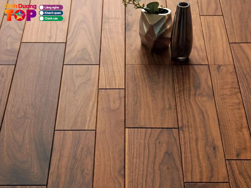 Kho-san-go-cong-nghiep-gia-re-binhduongtoplist