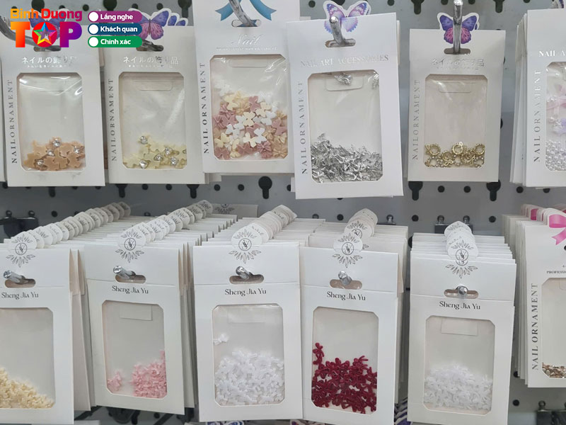 Phu-lieu-nail-phuong-beauty-binhduongtoplist