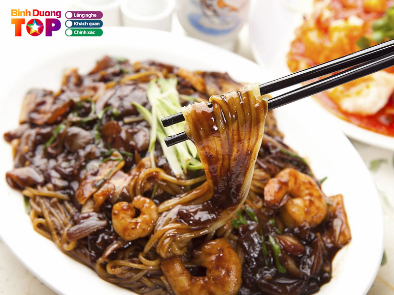 Thay-giao-kimbap-binhduongtoplist