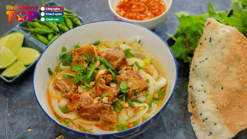 Top-10-quan-mi-quang-tai-binh-duong-chuan-vi-nen-thu-binhduongtoplist