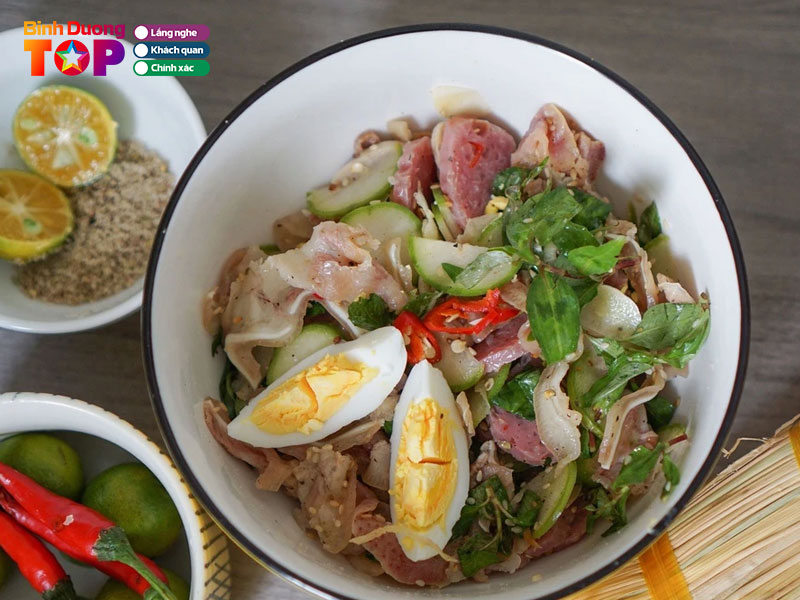 Mon-ngon-mien-trung-ba-xiu-binhduongtoplist